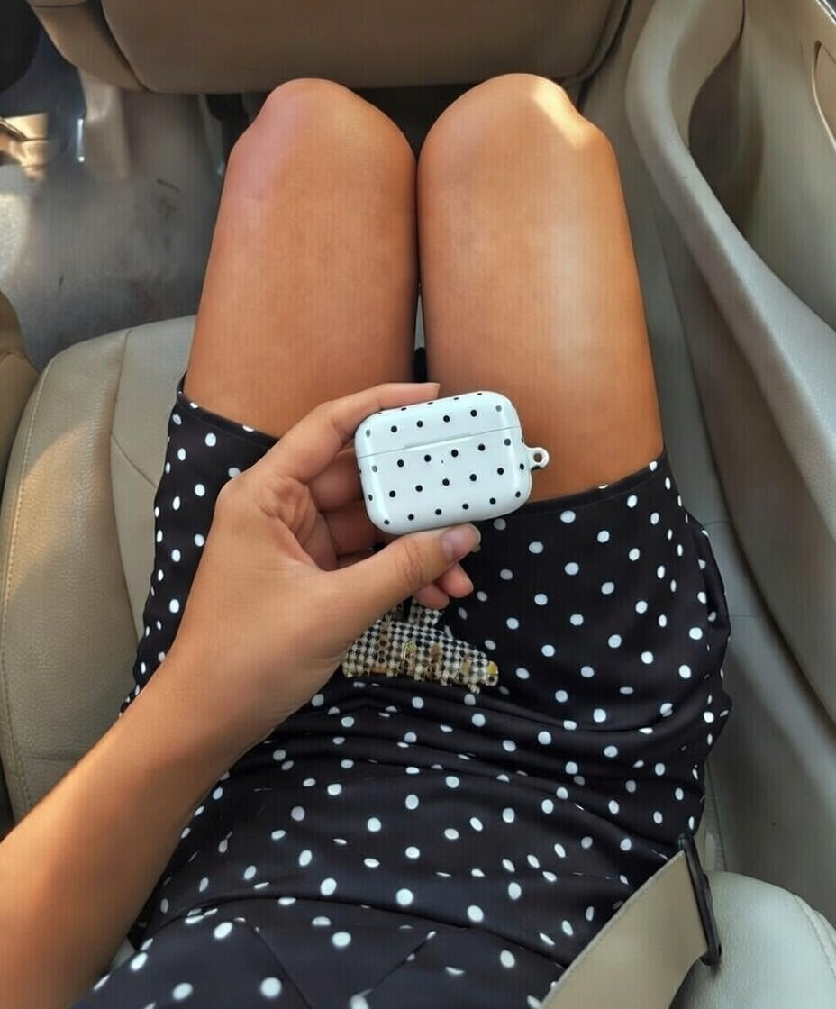 Polka Dot AirPods Case - Black/White